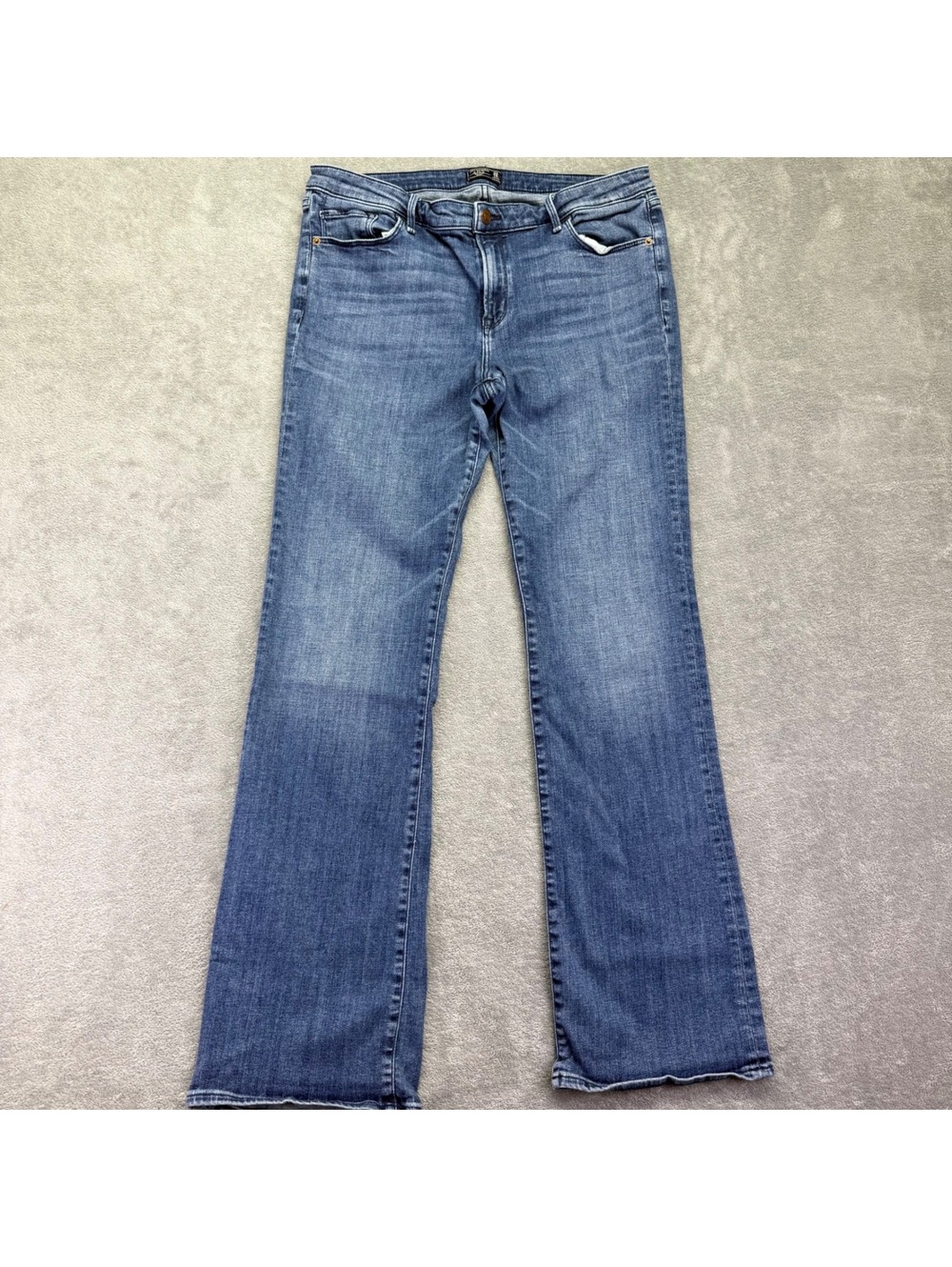 Abercrombie & Fitch Womens Mid Rise Bootcut Jeans Blue Wash Size 33 16L Denim